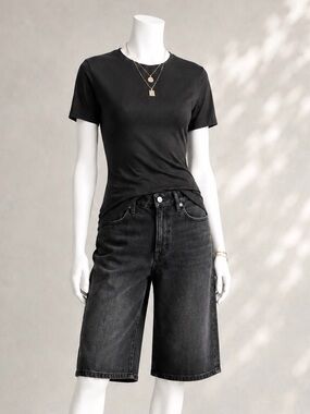 La Perla Studio  Black Crew Neck Cap Sleeve Tee Fitted Quiet Luxury Top M